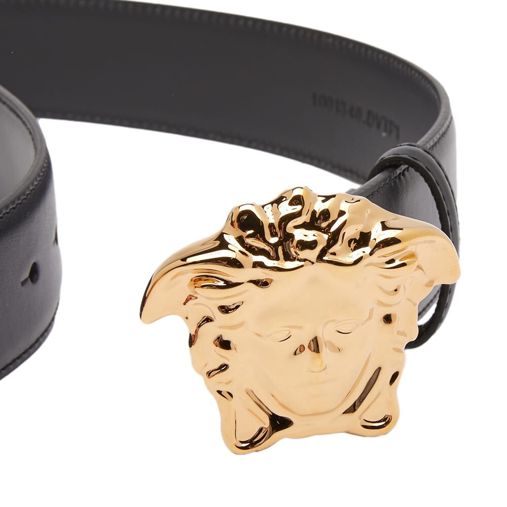 

Ремень Versace Medusa Buckle Leather Belt