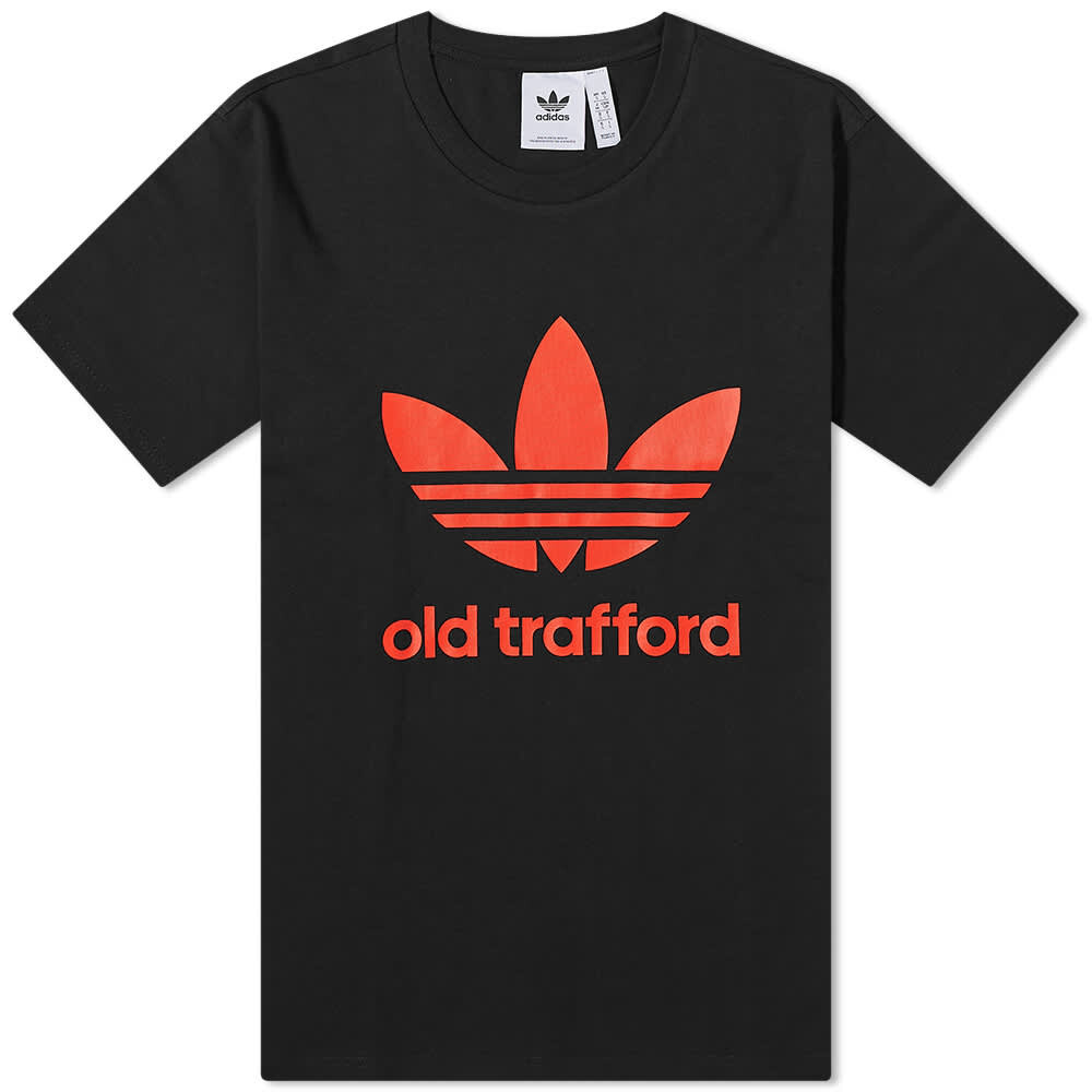 

Футболка Adidas Manchester United Old Trafford Trefoil Tee