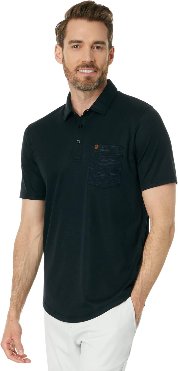 

Как местный житель TravisMathew, черный