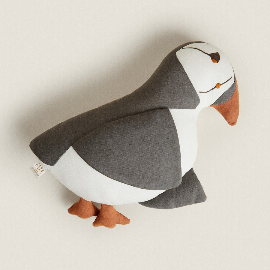 

Мягкая подушка Zara Home Penguin-shaped, черный/белый
