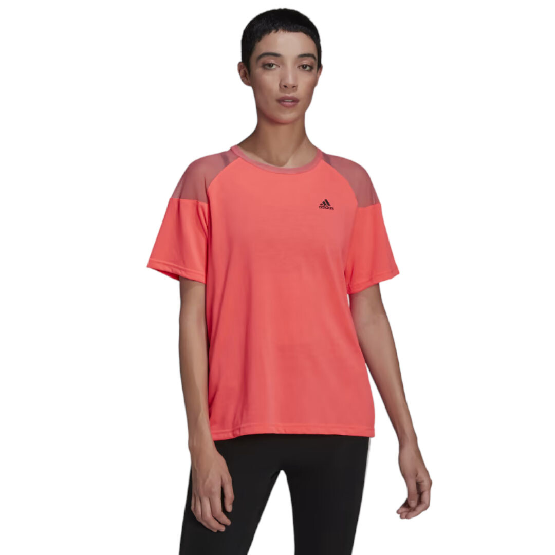

Футболка Adidas Unleash Confidence, розовый