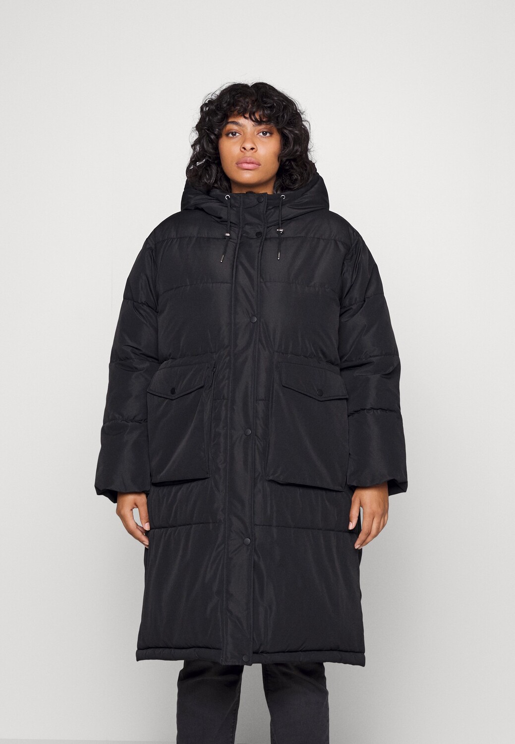 

Куртка Vero Moda Curve, черный