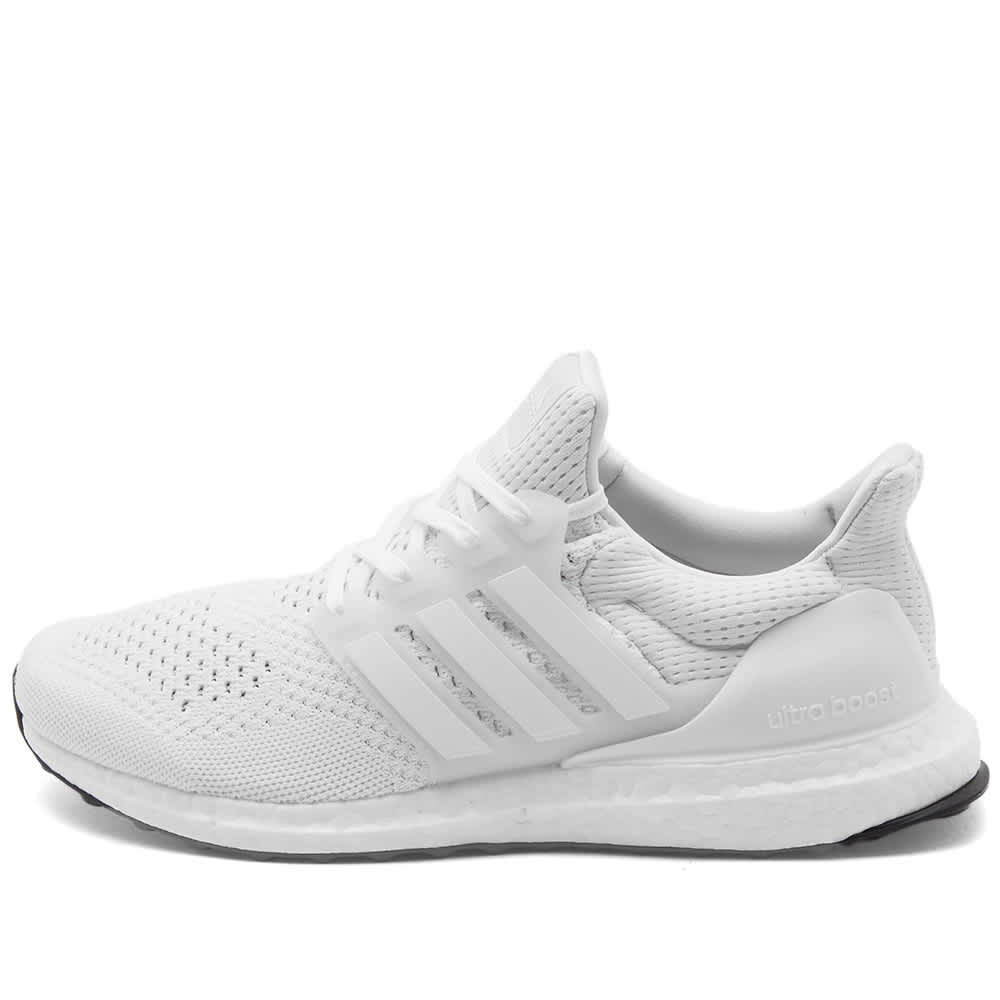 

Кроссовки Adidas Ultraboost 1.0 W