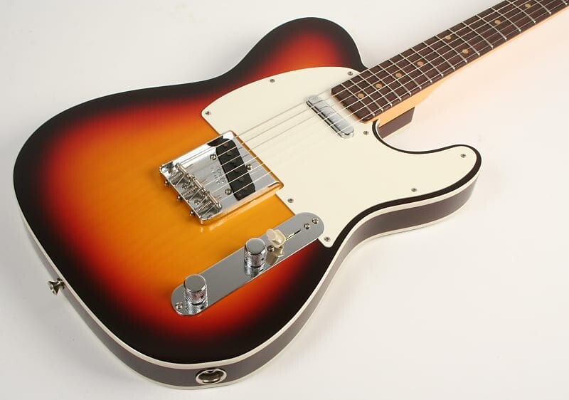 

Fender Custom Shop Vintage Custom 1959 Telecaster Custom NOS Накладка на гриф из палисандра Шоколад 3 цвета Sunburst