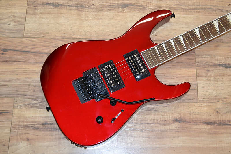 

Jackson X Series Soloist SLX DX 2022 — красный кристалл
