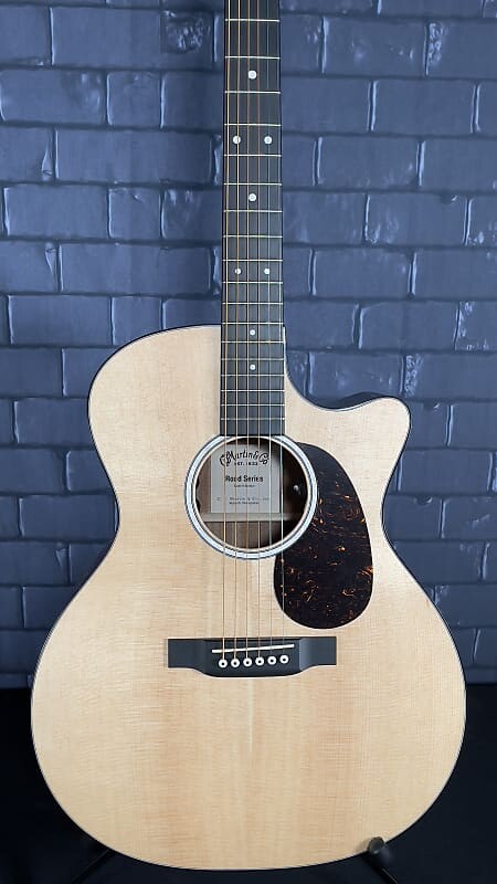 

Акустическая гитара Martin GPC-11E Road Series Acoustic-Electric with Martin Gig Bag 2023 - Natural Gloss
