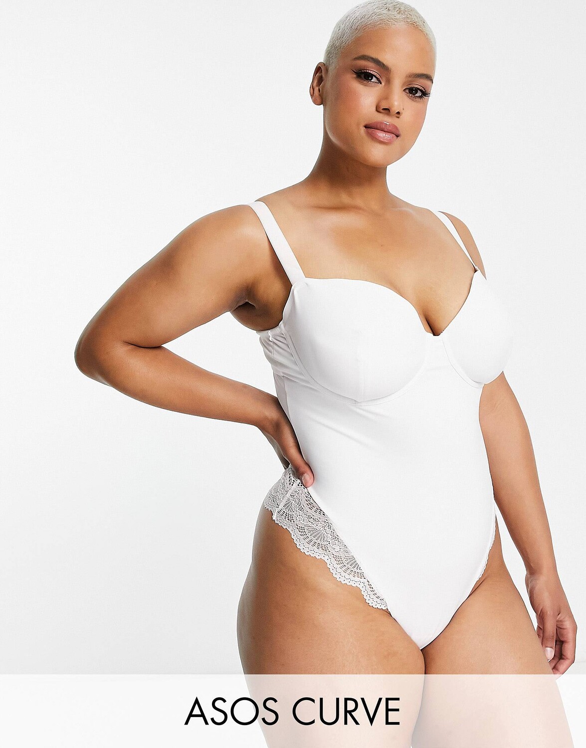 

Белое кружевное боди на косточках средней степени жесткости ASOS DESIGN Curve Contouring