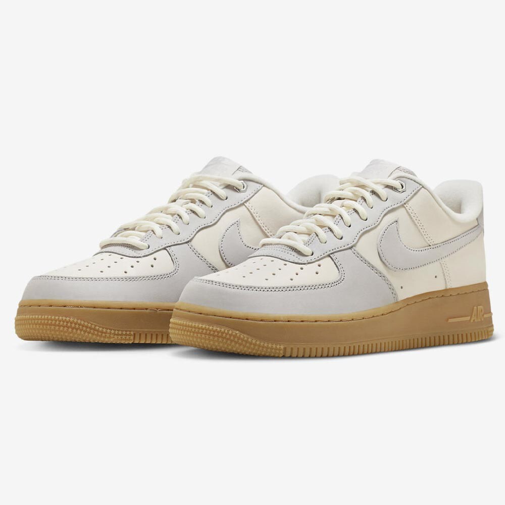 

Кроссовки Nike Air Force 1 Low, белый/коричневый