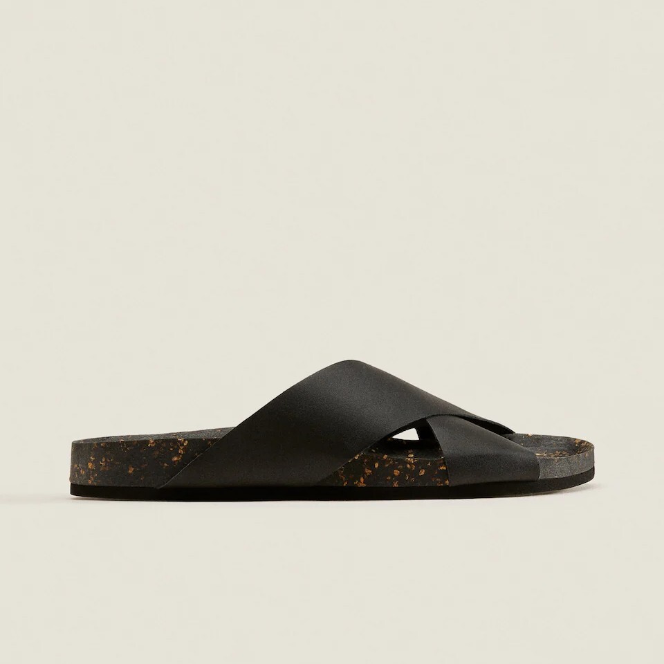 

Шлепанцы Zara Home Leather Crossover, черный