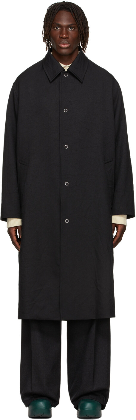 

Черное саржевое пальто Jil Sander