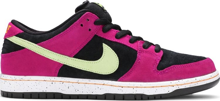 Nike dunk 2025 low plum retail