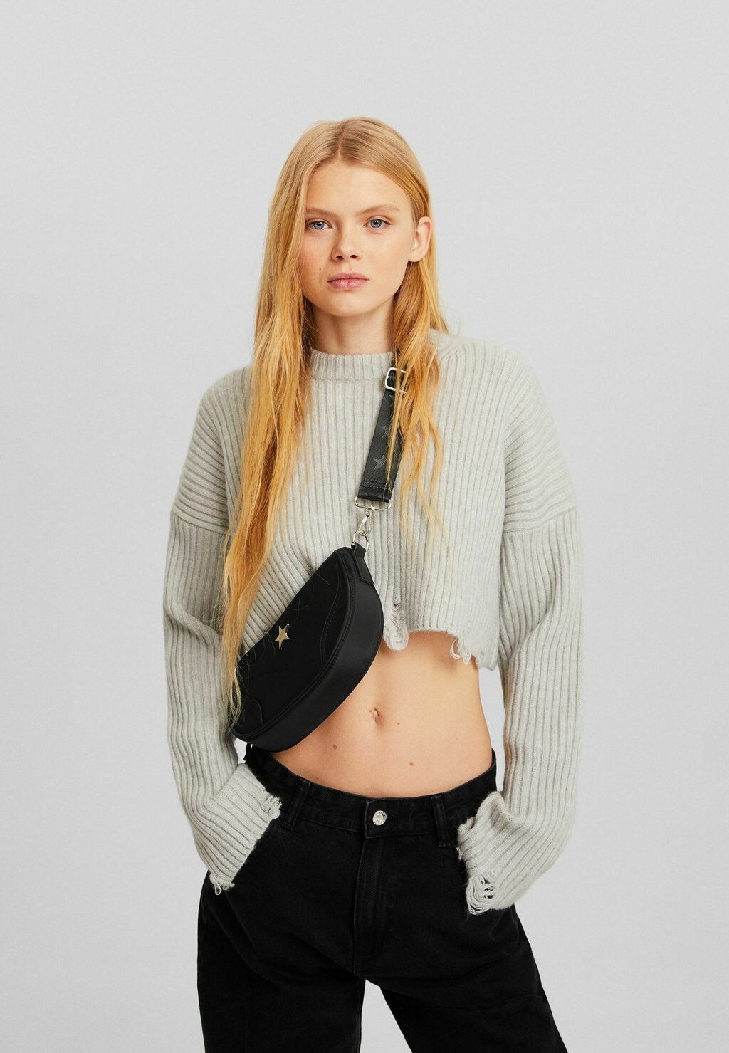 

Сумка через плечо Detailed Multiway Bershka, черный
