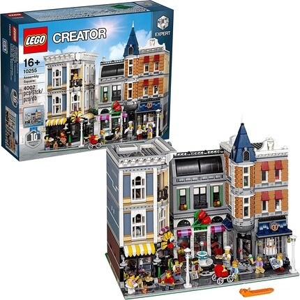 

Конструктор Lego 10255 Creator городская площадь