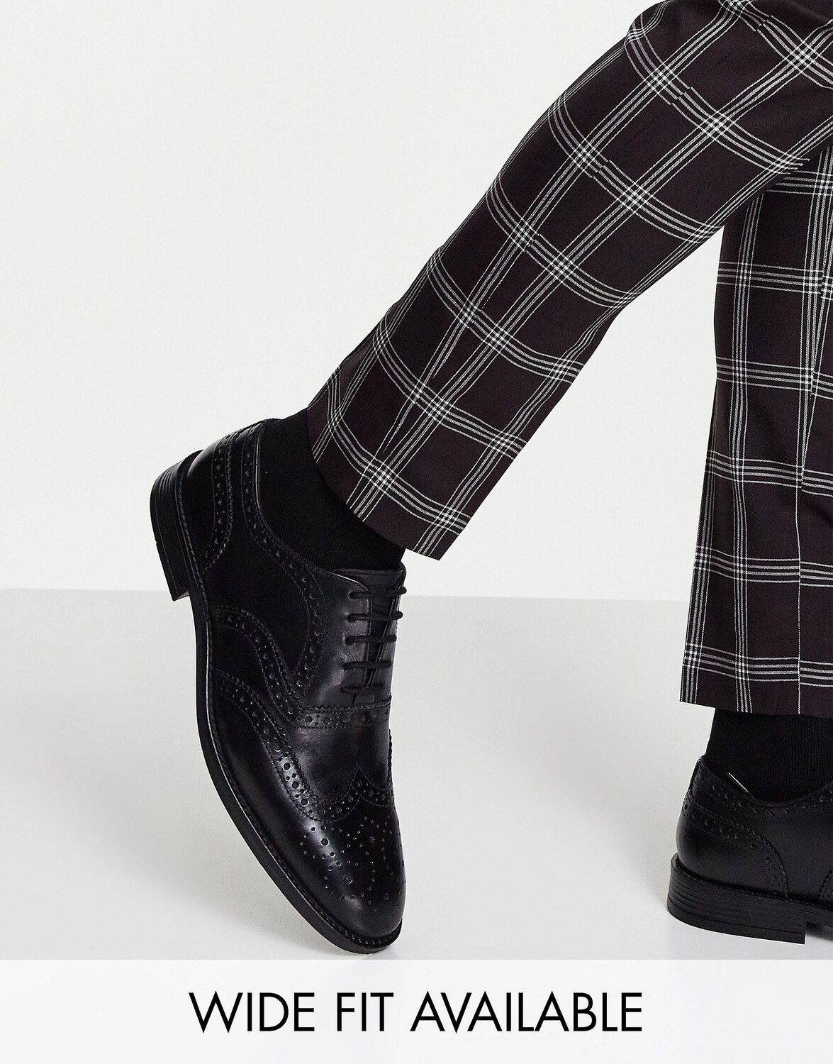 

Черные кожаные оксфорды броги ASOS DESIGN