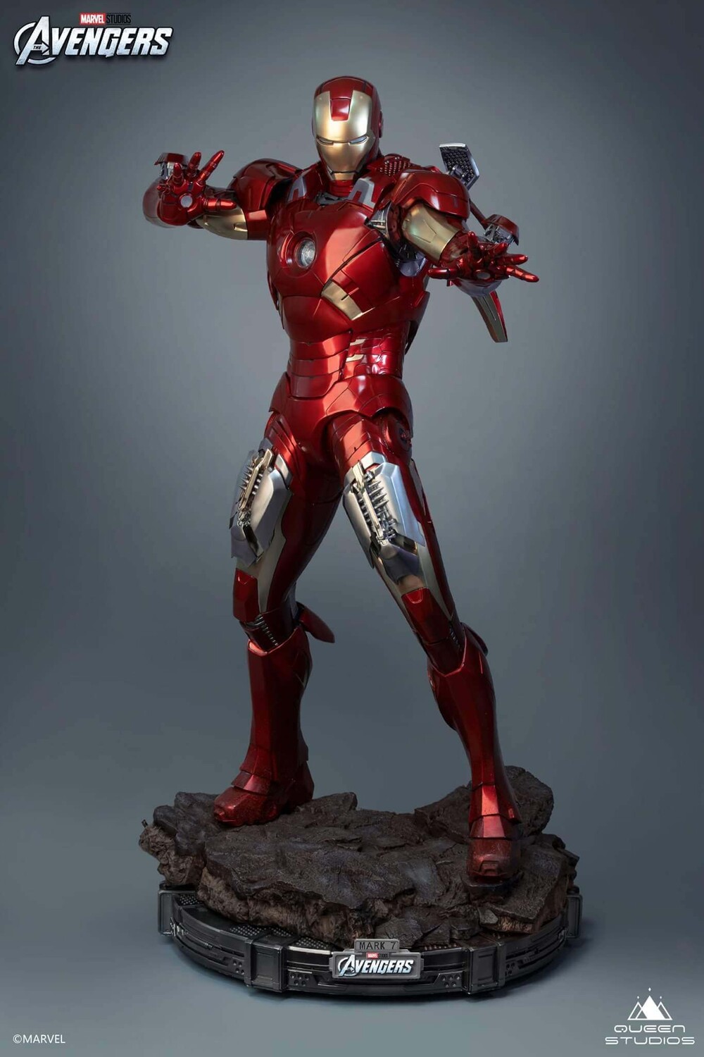 

Коллекционная фигурка Queen Studios Iron Man Mark VII 1:2, 109 см