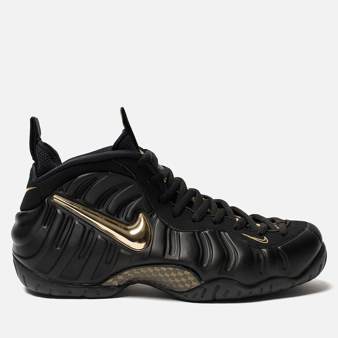 

Кроссовки Nike Air Foamposite Pro, черный/золотой