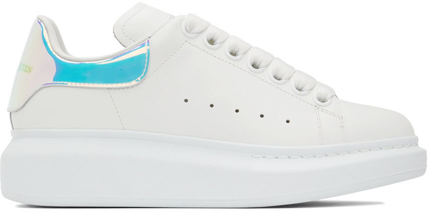 

Белые массивные кеды Alexander McQueen
