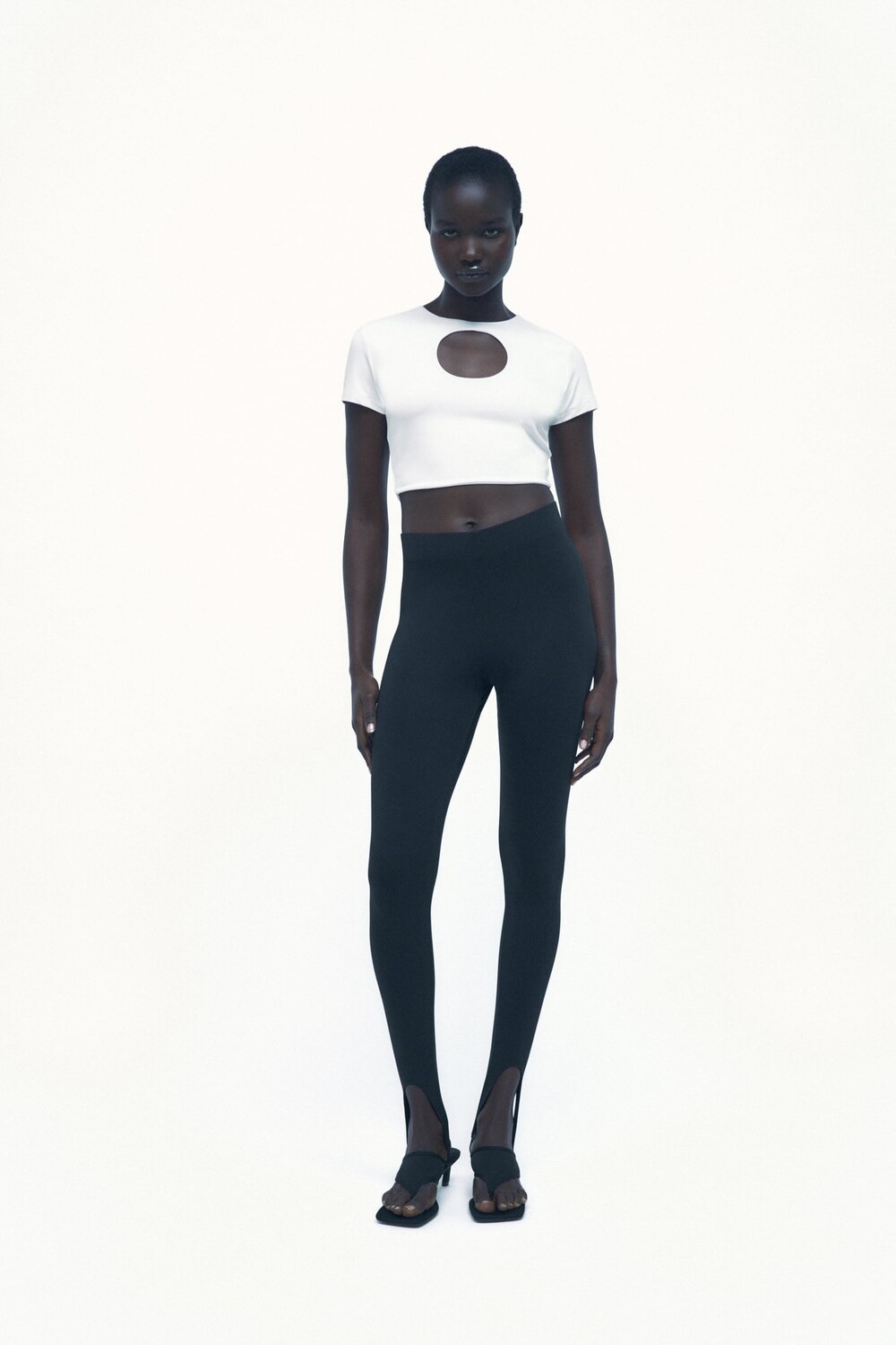 

Леггинсы с стременями ZARA, черный