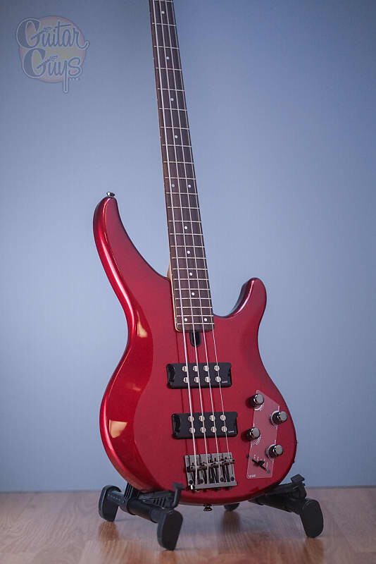 

Yamaha TRBX304 Карамельное яблоко Красный