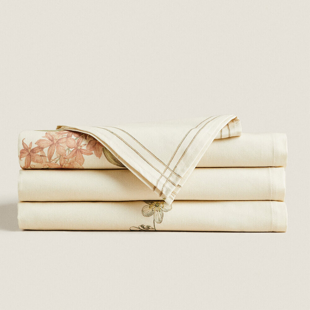 

Скатерть Zara Home с ботаническим принтом, бежевый