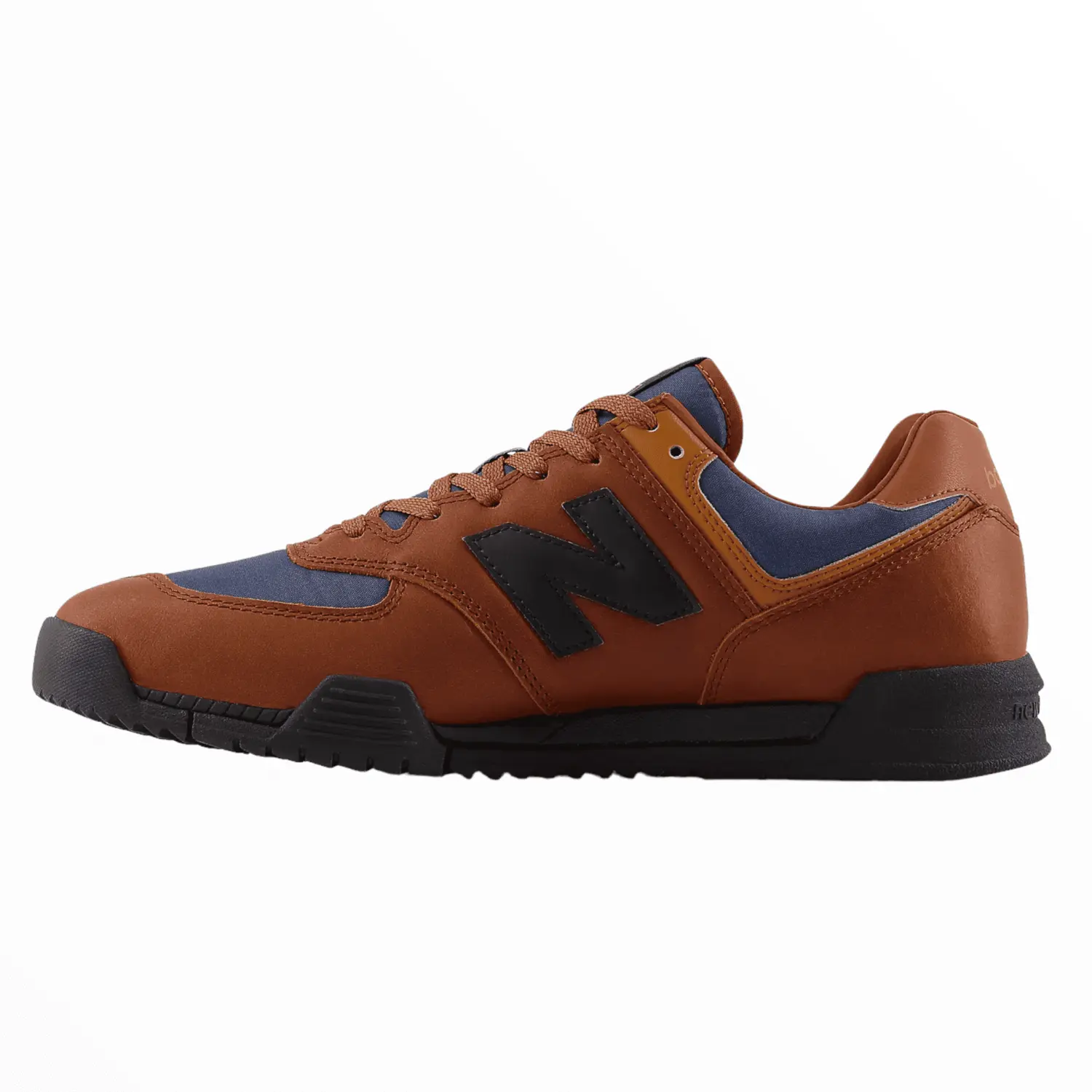 

Кроссовки New Balance CT574, коричневый (Размер 43 RU)