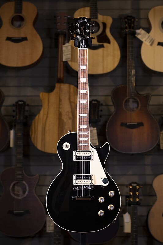

Электрогитара Gibson Les Paul Classic 2022 - Ebony