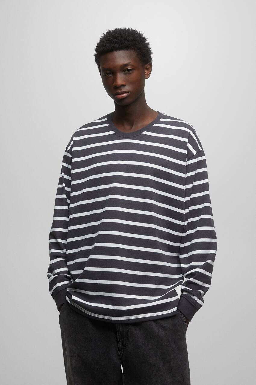 

Полосатая футболка с длинными рукавами Pull&Bear, серый