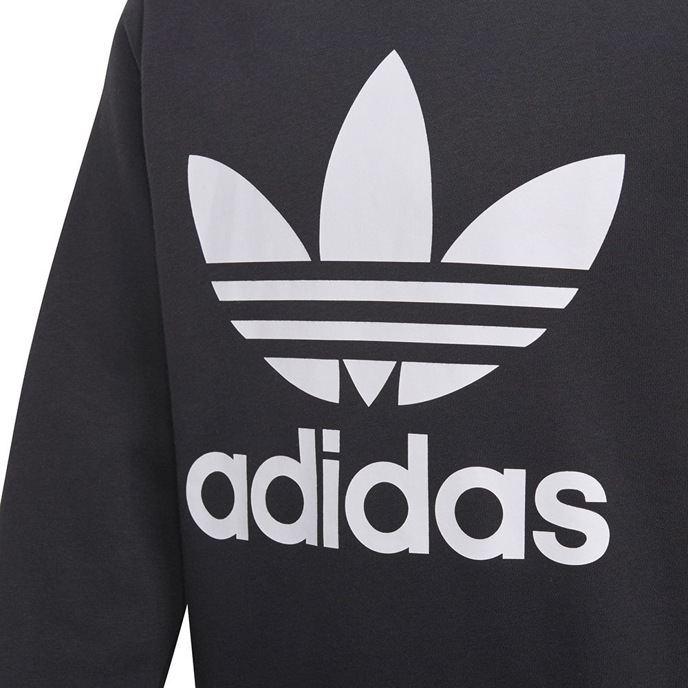 Crew adidas. Дети в адидасе. Адидас детские формы. Логотип адидас в стиле майнкрафт. Адидас все с нами.