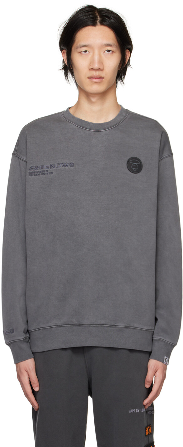 

Серый свитшот с вышивкой AAPE by A Bathing Ape
