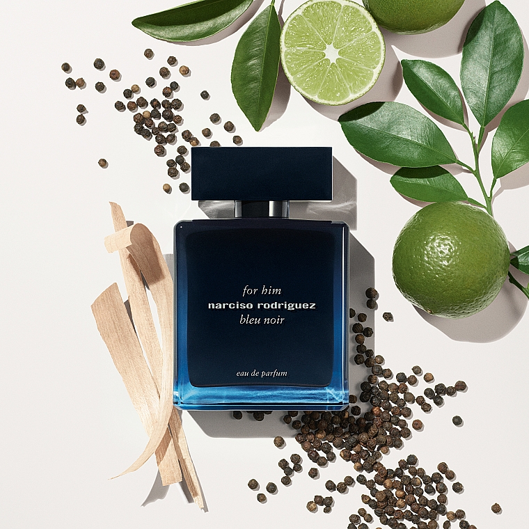 Narciso Rodriguez for him bleu Noir Parfum. Narciso Rodriguez bleu Noir.