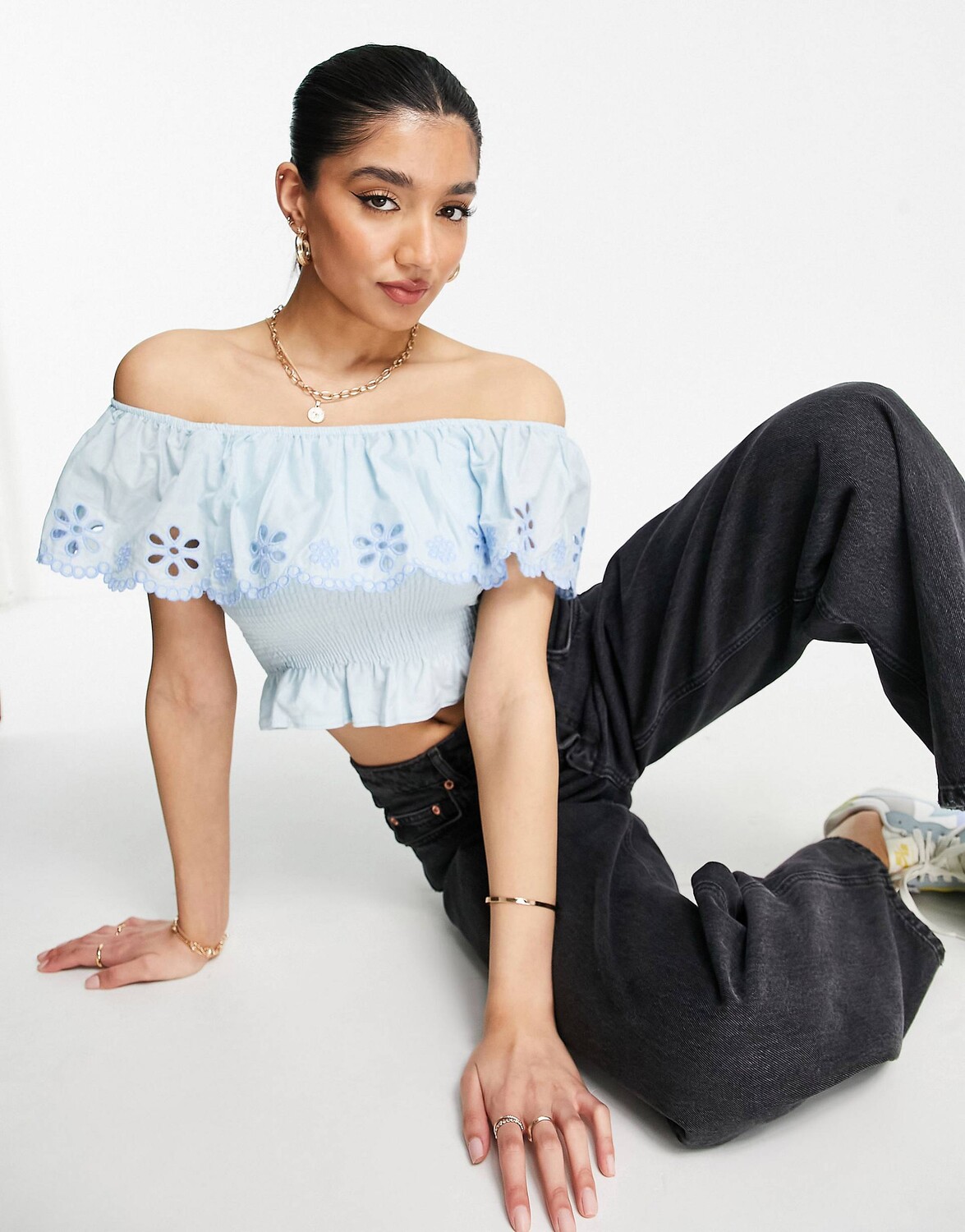

Топ Miss Selfridge с вышивкой и присборенной талией, Серый