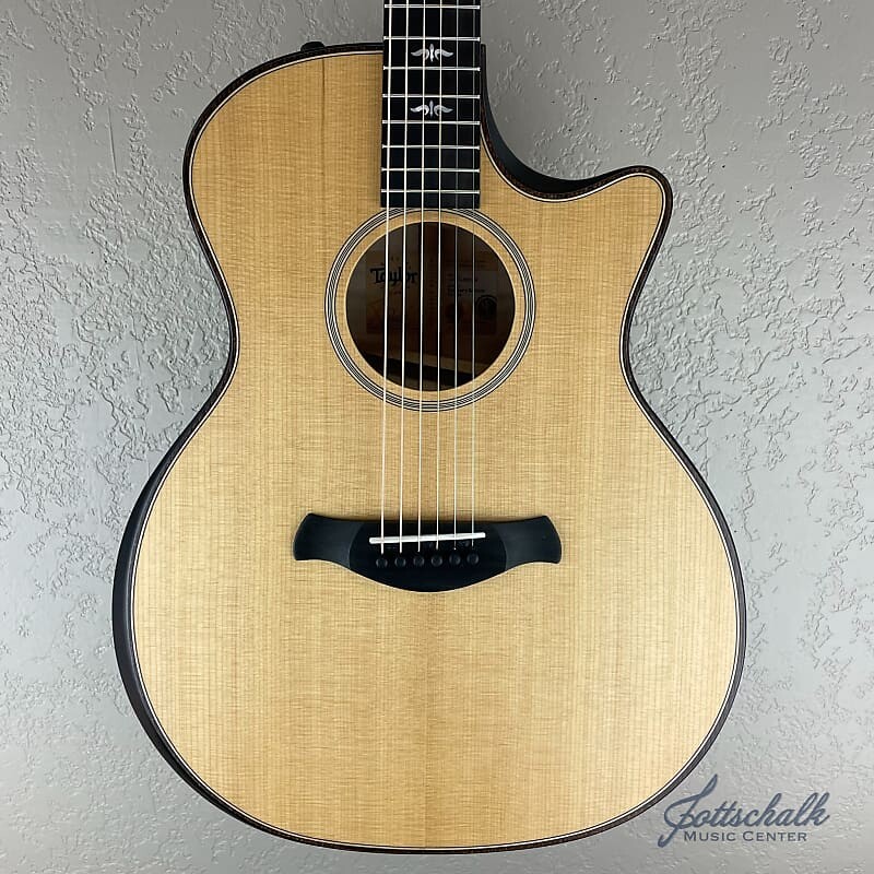 

Taylor Builder's Edition 614ce 2019 – настоящее время – натуральный