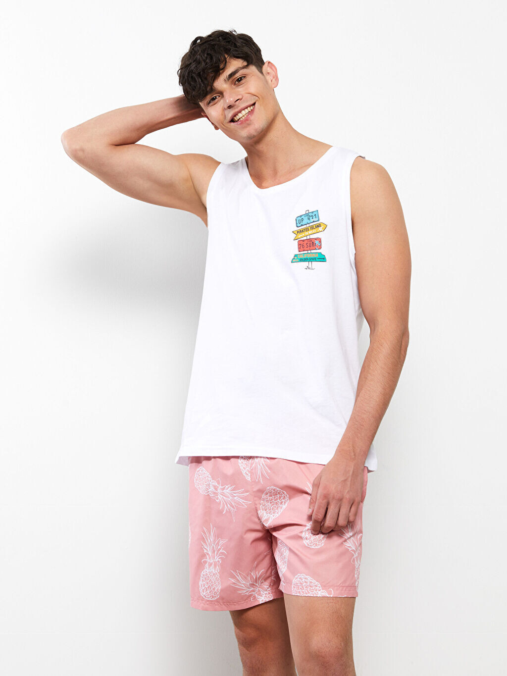 

Короткие мужские морские шорты с рисунком LCW SWIMWEAR