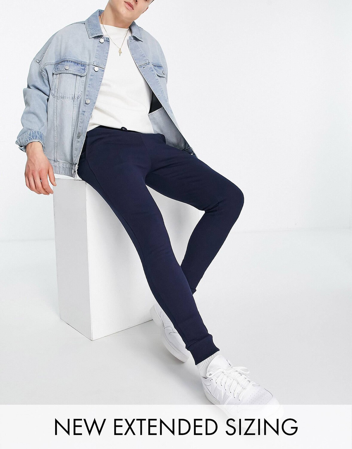 

Темно-синие джоггеры скинни ASOS DESIGN - NAVY