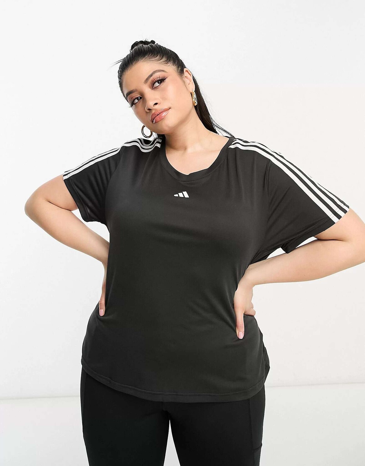 

Черная футболка с 3 полосками adidas Training Plus Train Essentials adidas performance, Черный