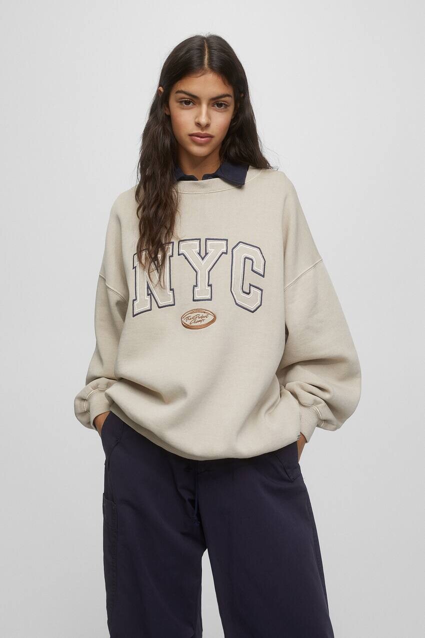 

Университетская толстовка Pull&Bear, экрю
