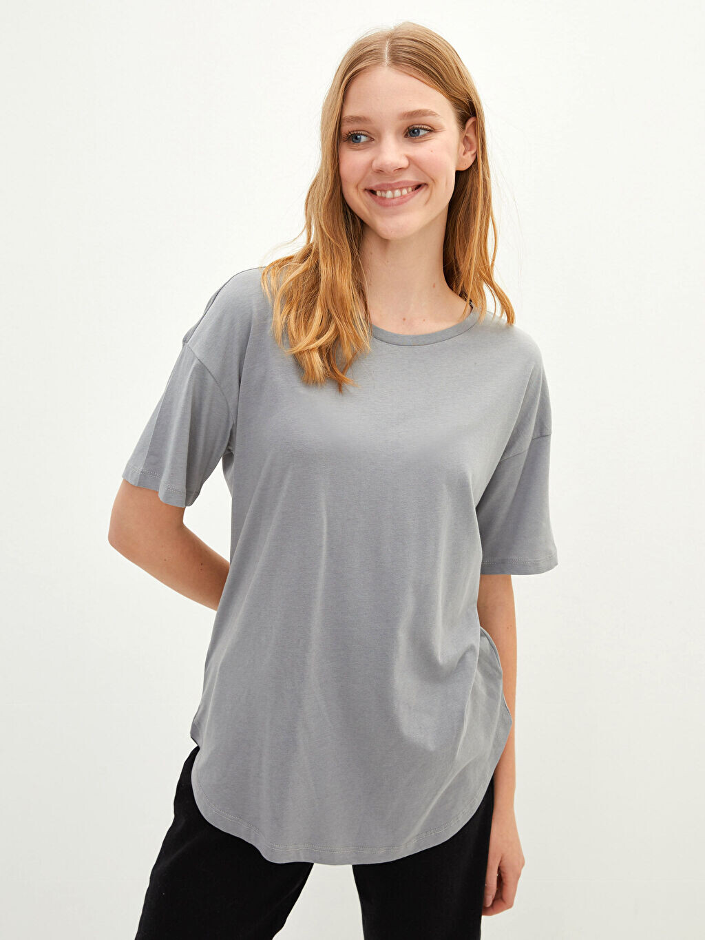 

Женская футболка с круглым вырезом и коротким рукавом LCW Casual
