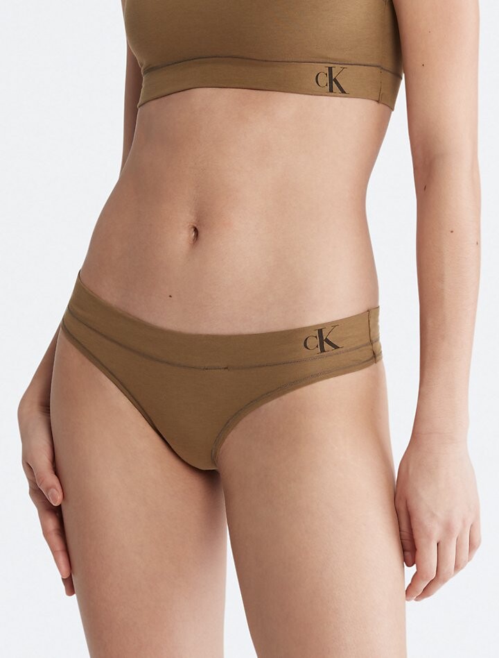 

Стринги Naturals Flex Fit Calvin Klein