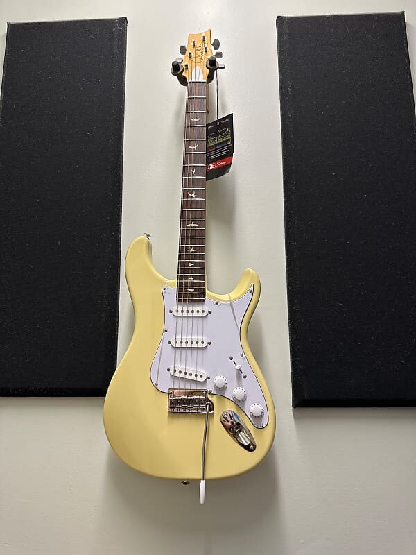 

PRS SE Silver Sky- Moon White