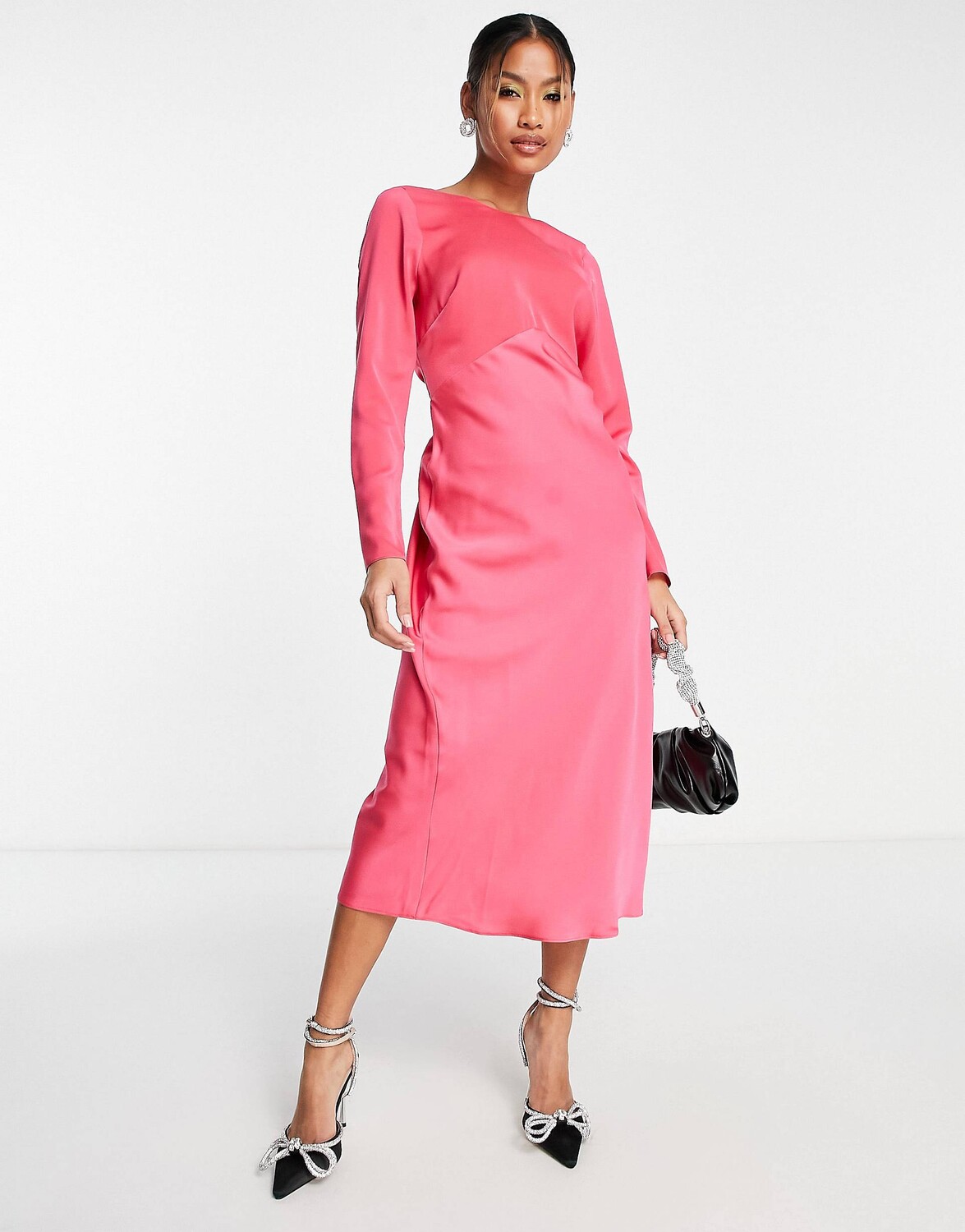 

Розовое атласное платье миди с длинными рукавами и кулиской сзади ASOS DESIGN