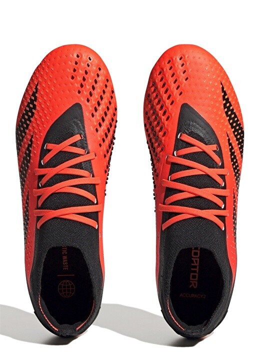 

Оранжевые мужские футбольные бутсы Adidas