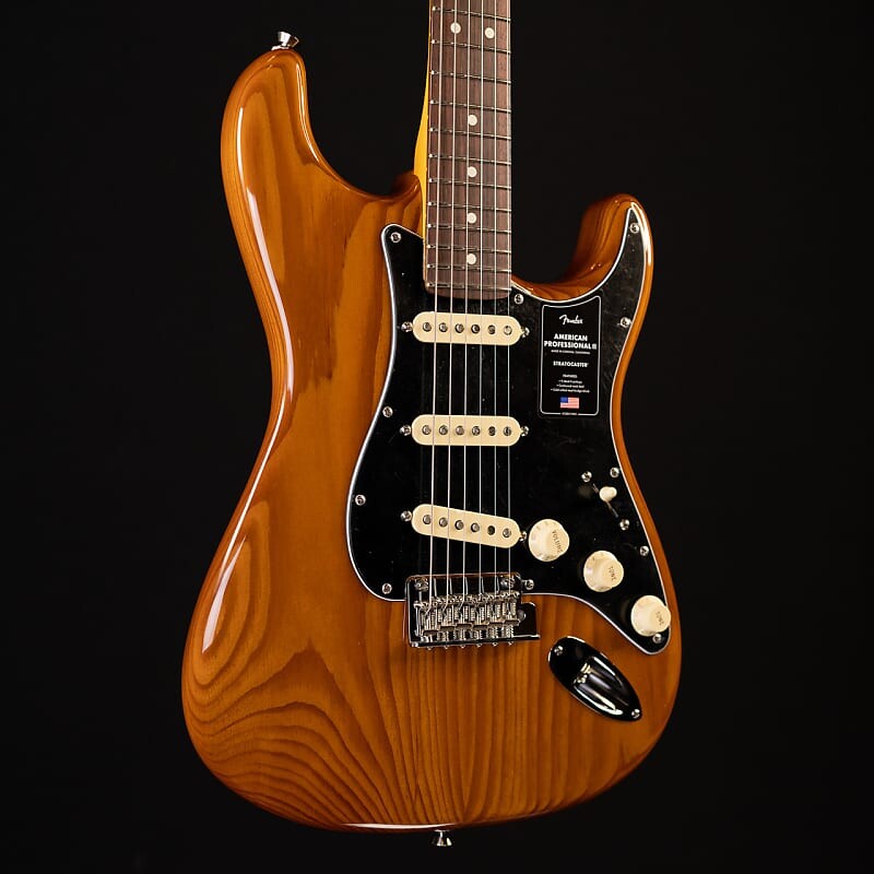 

Fender American Professional II Stratocaster - жареная сосна #3154