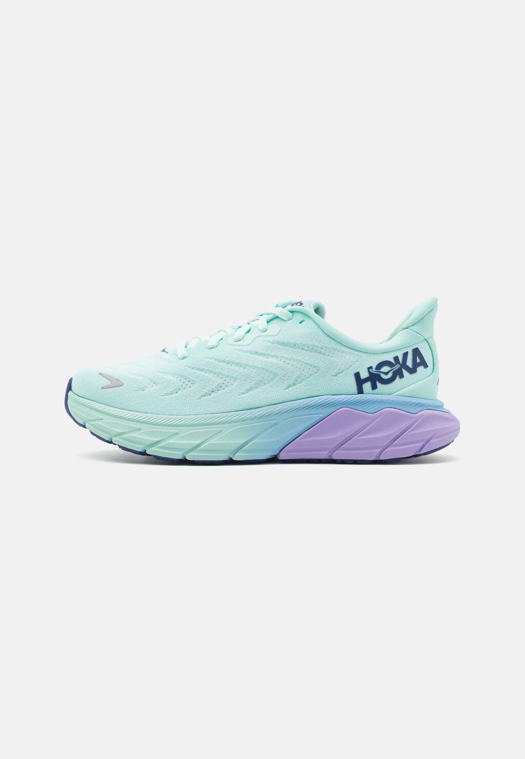 

Кроссовки HOKA