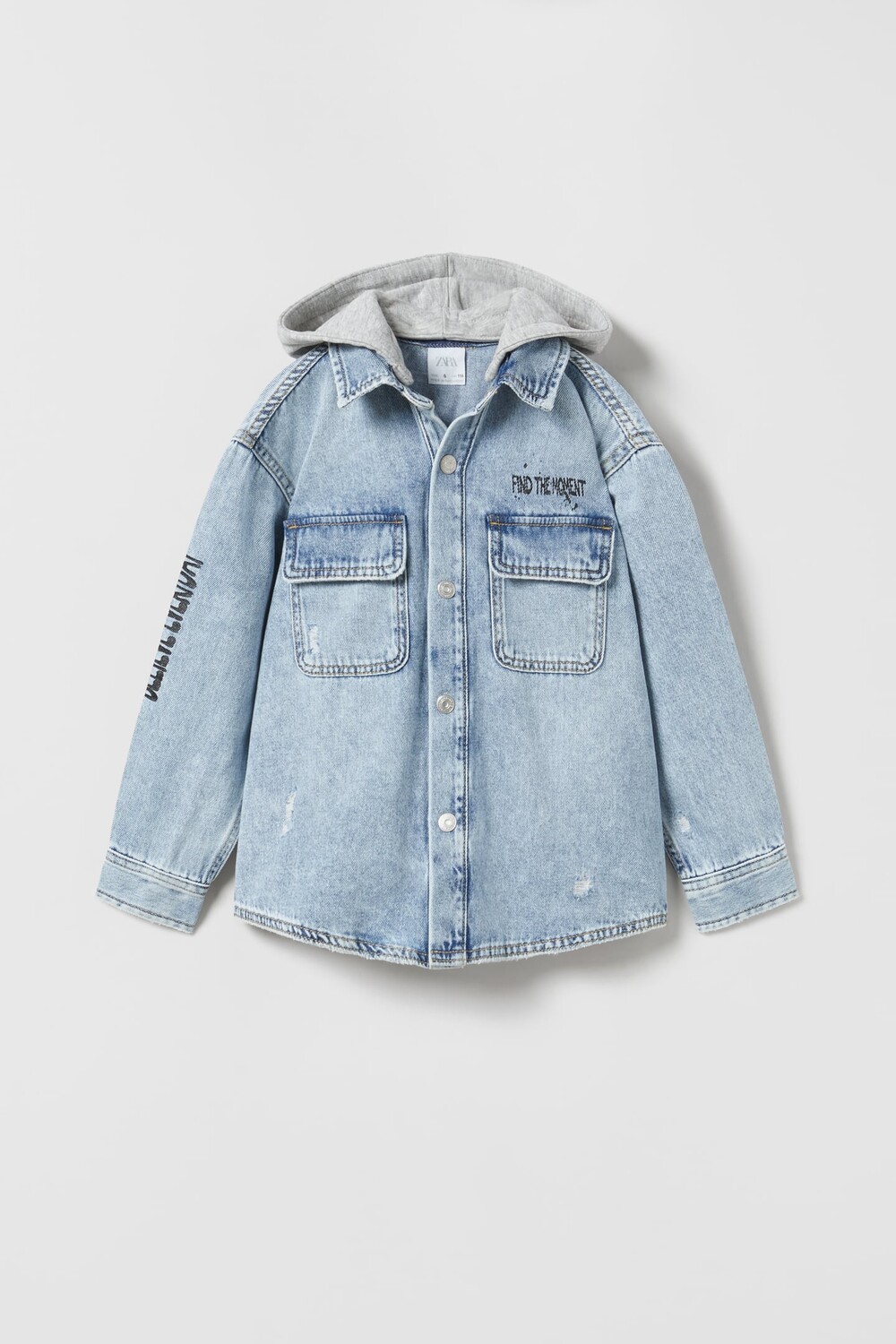 

Джинсовая рубашка с граффити ZARA, светло-синий