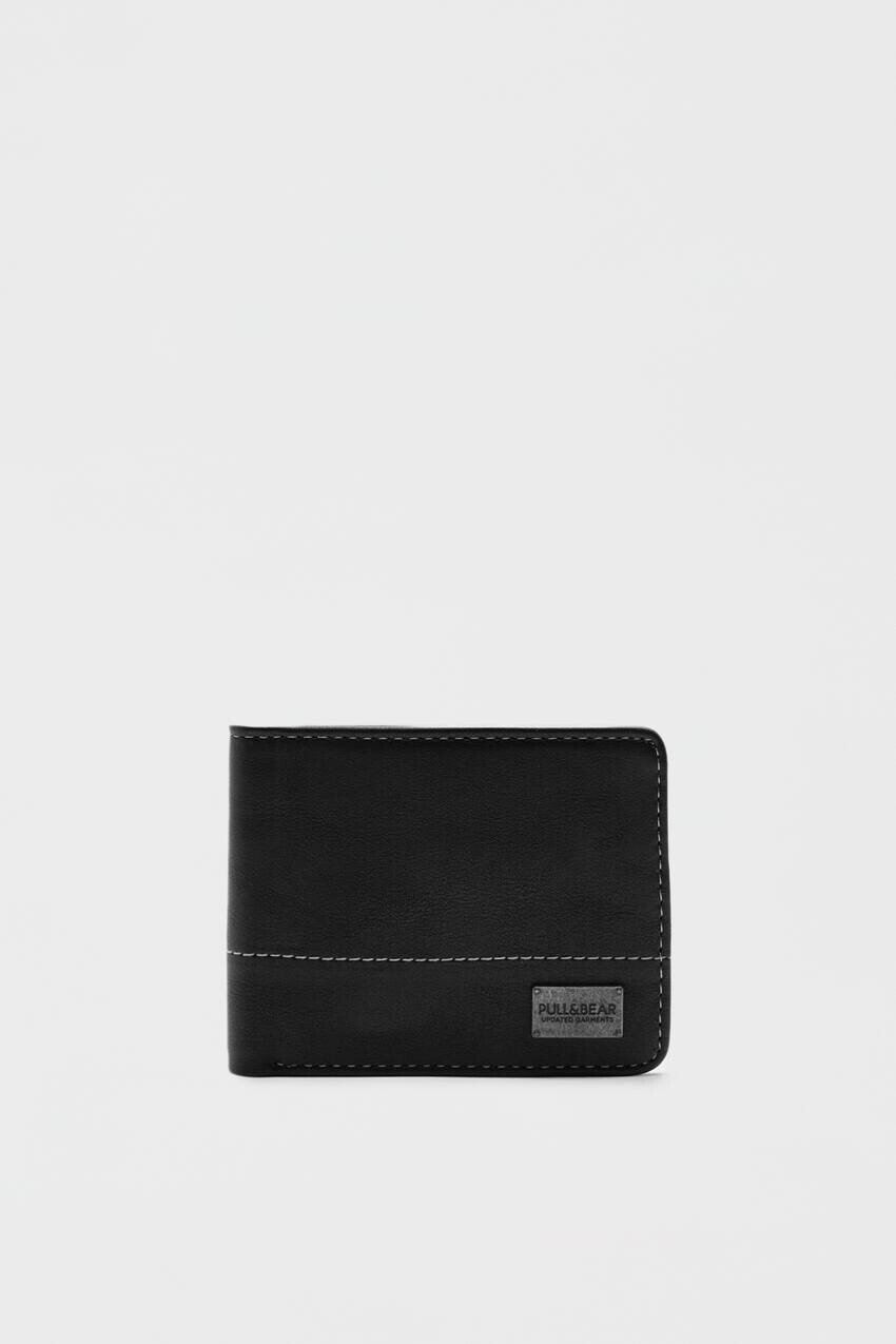 

Кошелек из искусственной кожи с контрастными швами Pull&Bear, черный