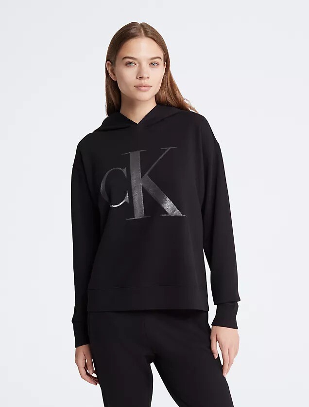 

Толстовка Calvin Klein Sequin Monogram Logo, черный