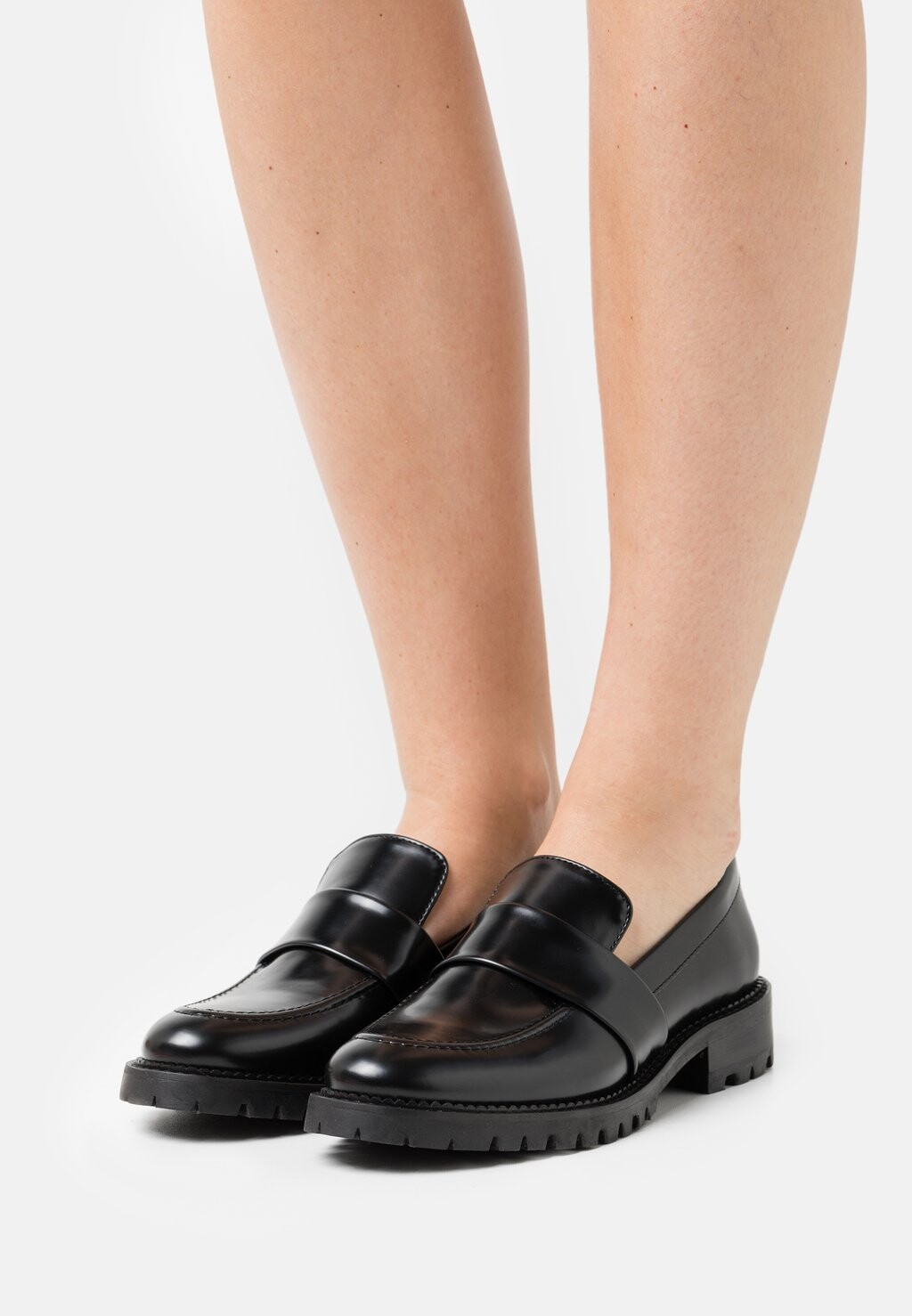 

Лоферы NAE Vegan Shoes, черный