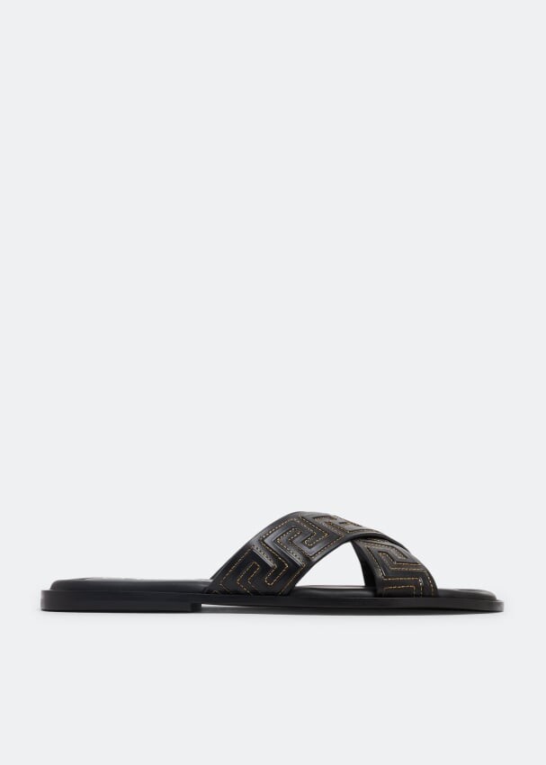 Сандалии VERSACE Greca sandals, черный