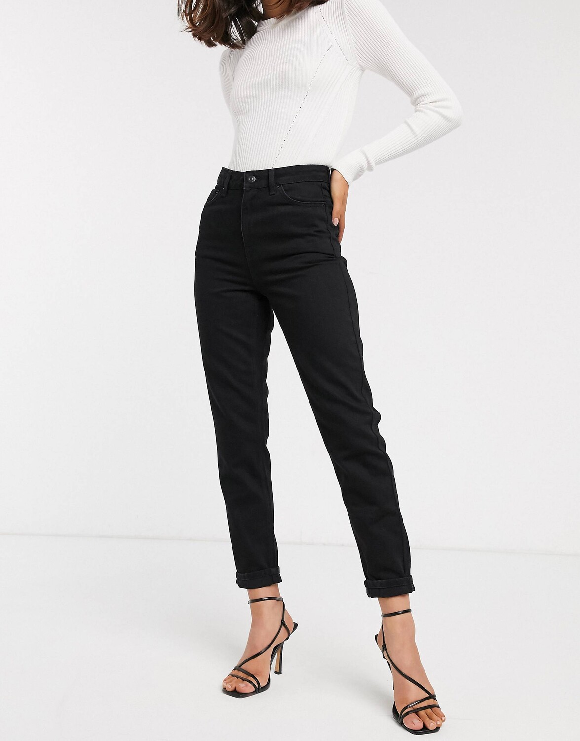 

Черные джинсы мам Topshop