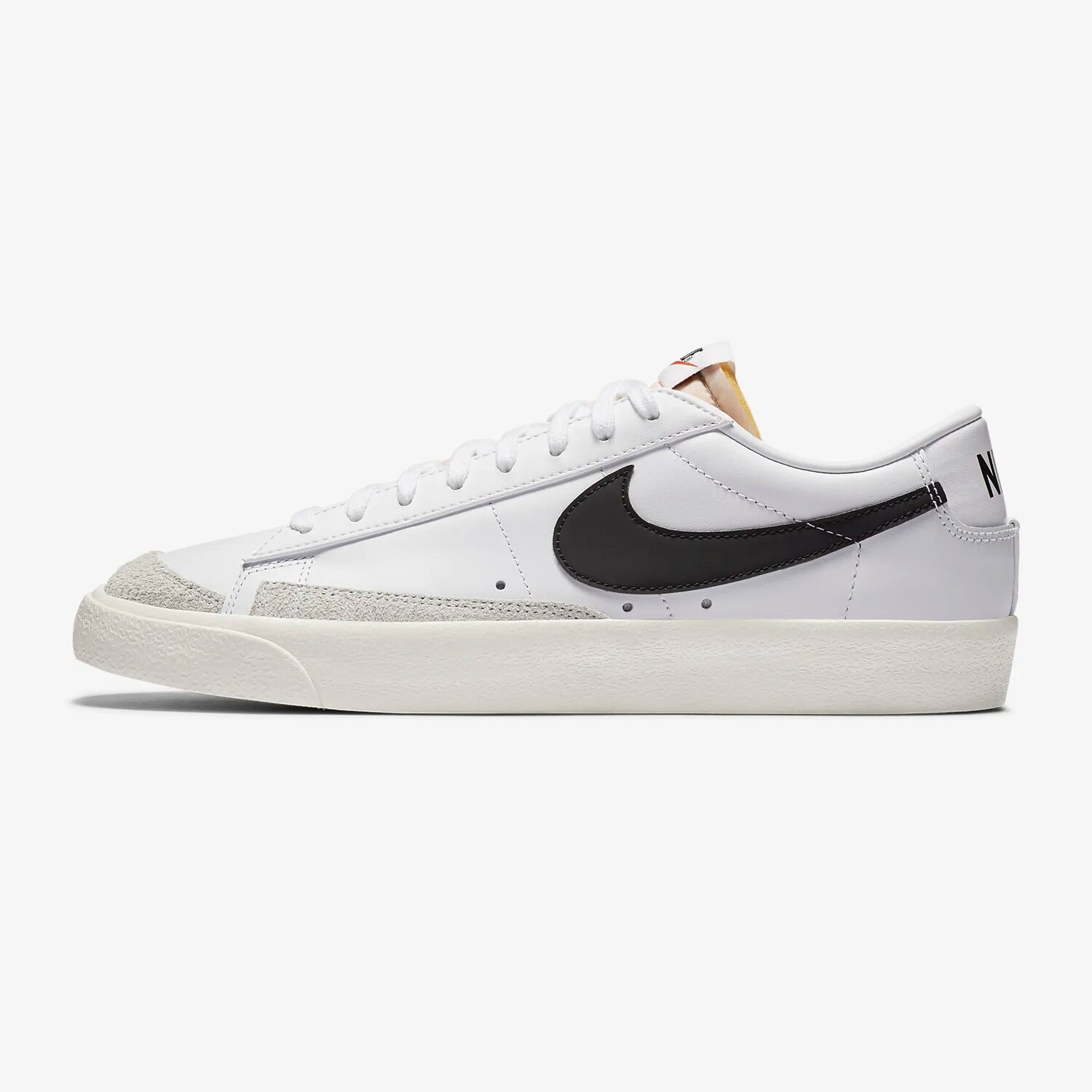 Кроссовки Nike Blazer Low '77 Vintage 'White Black', белый